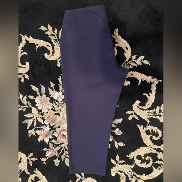 Apt. 9 Navy Capri Trouser Pants - Picture 2 of 3